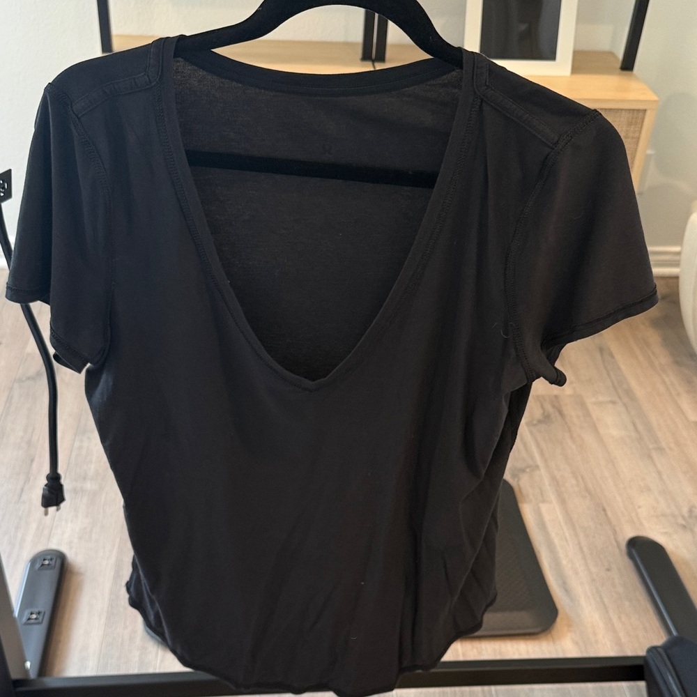 LULULEMON Classic Black V-Neck Women's Top